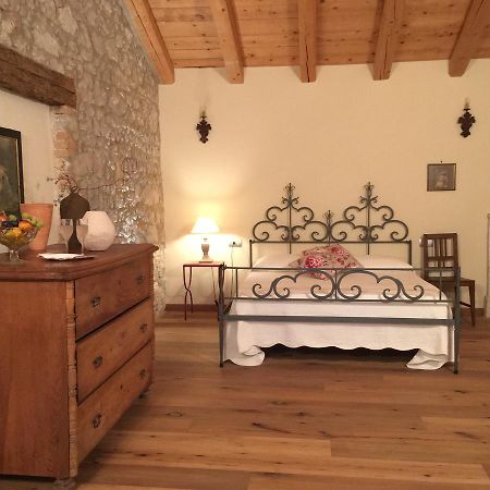 Borgo Palazzo Steffaneo Bed & Breakfast San Vito al Torre Exterior photo